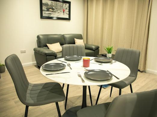 City Centre Luxury Apartment Белфаст Экстерьер фото