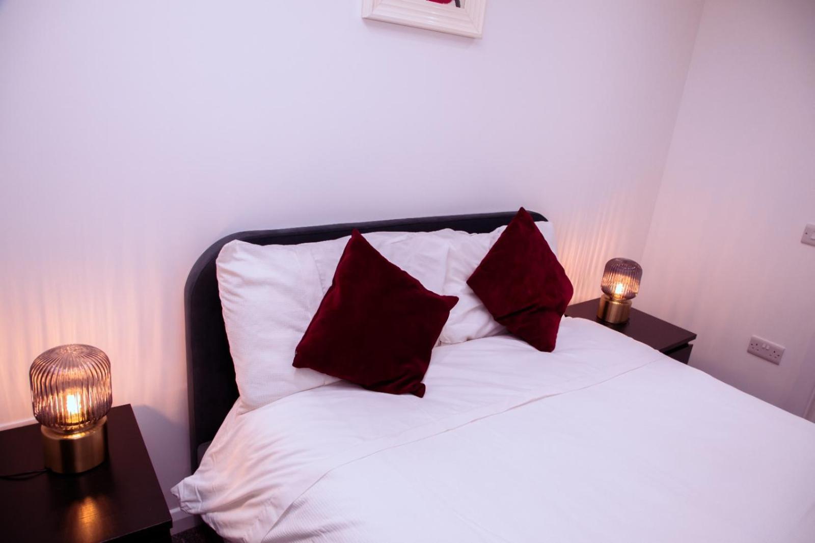 City Centre Luxury Apartment Белфаст Экстерьер фото